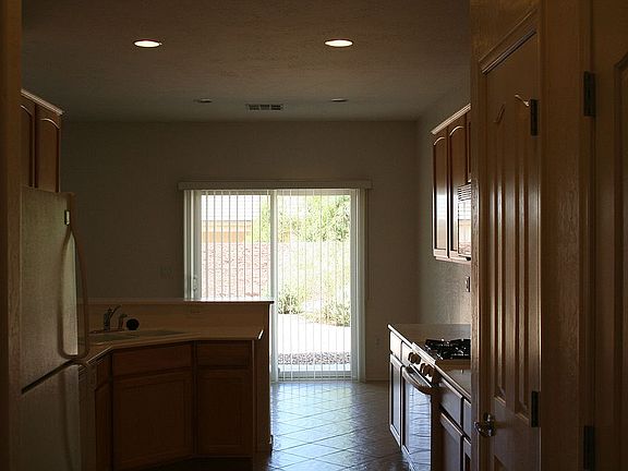 4th image of 3612 Harrier Ct