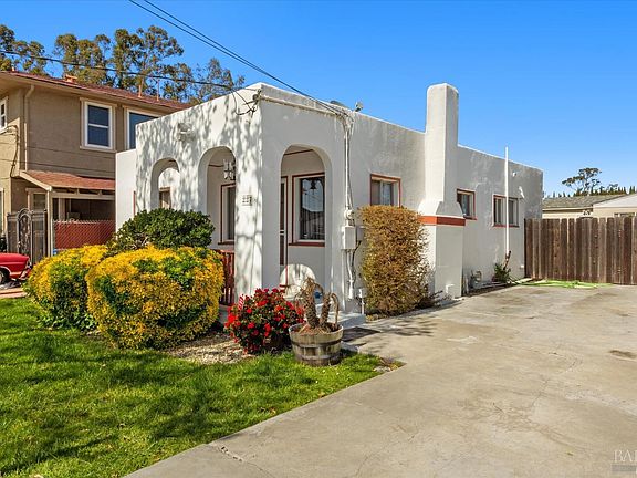 2nd image of 227 Beach Road