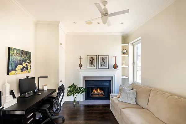 Sold by Douglas Elliman | media 18