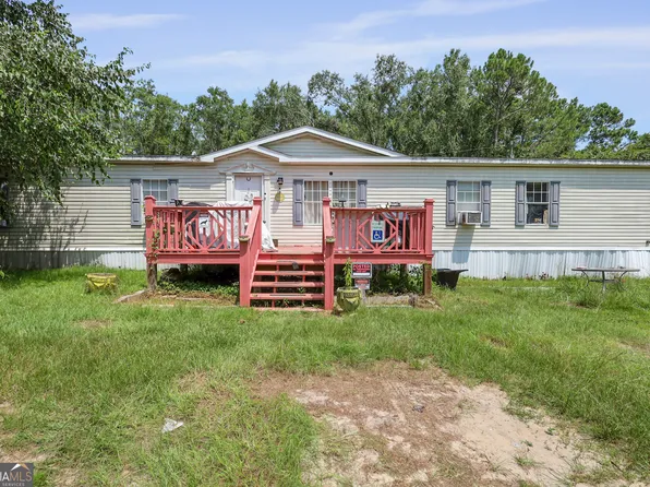 95 Mayflower Rd, Jesup, GA 31545