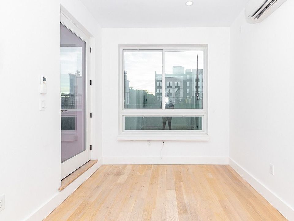 1st image of 246 Johnson Ave #5G