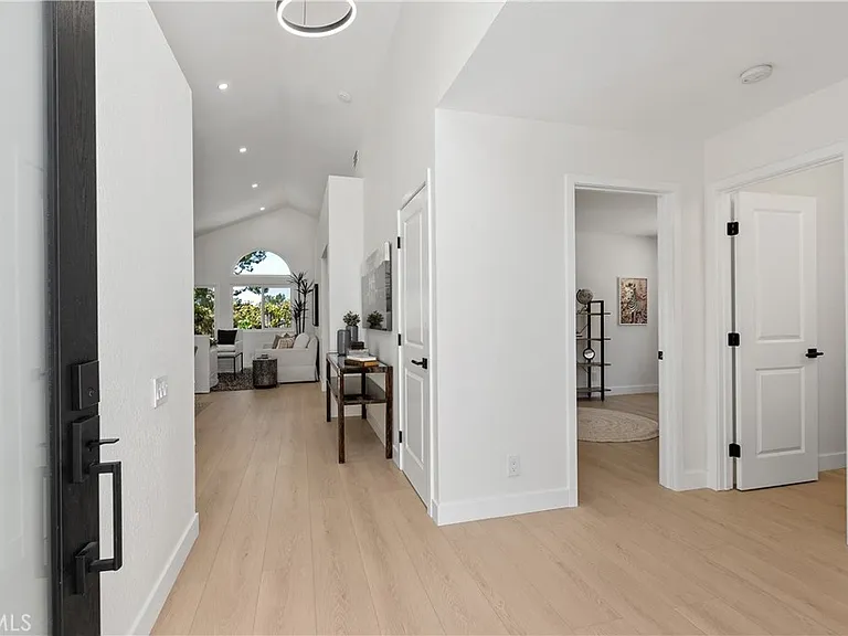 28265 La Bajada — Photo 3