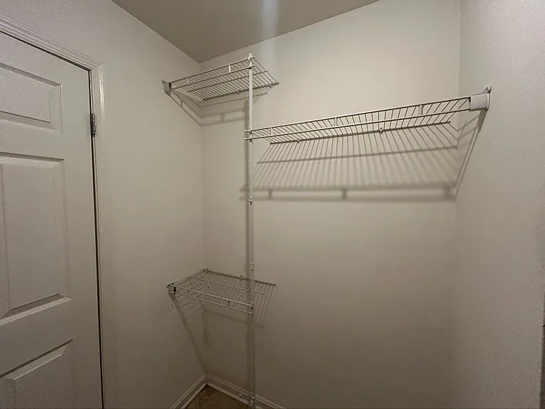 Vernon Homes — Photo 9