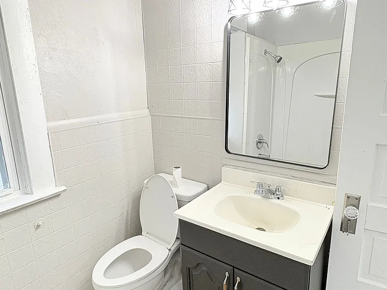 119 Winthrop St — Photo 28