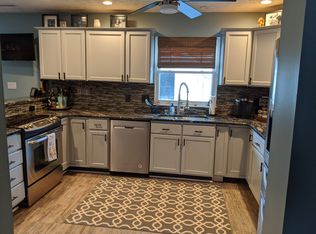 2075 Carlile Dr, Uniontown, OH 44685
