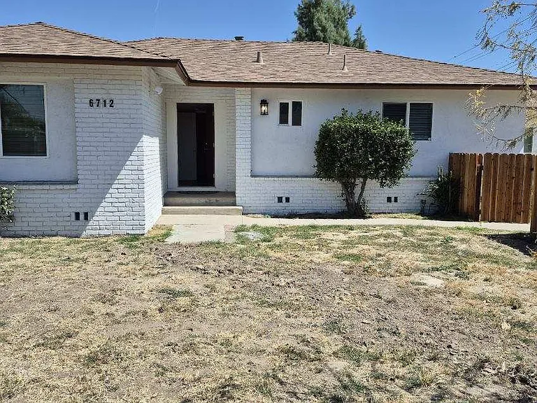 6712 Fig Ave #1 — Photo 1