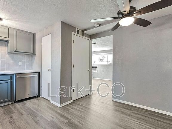 5th image of 1441 N Stuart St Unit 1443