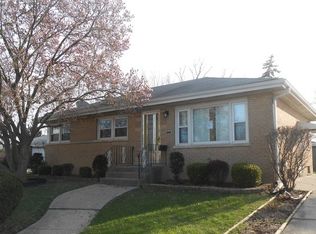 953 E 163rd St, South Holland, IL 60473