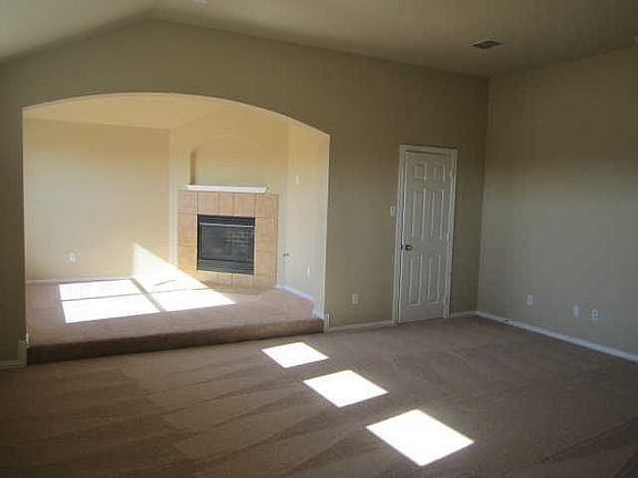 5th image of 12509 Daimler Dr