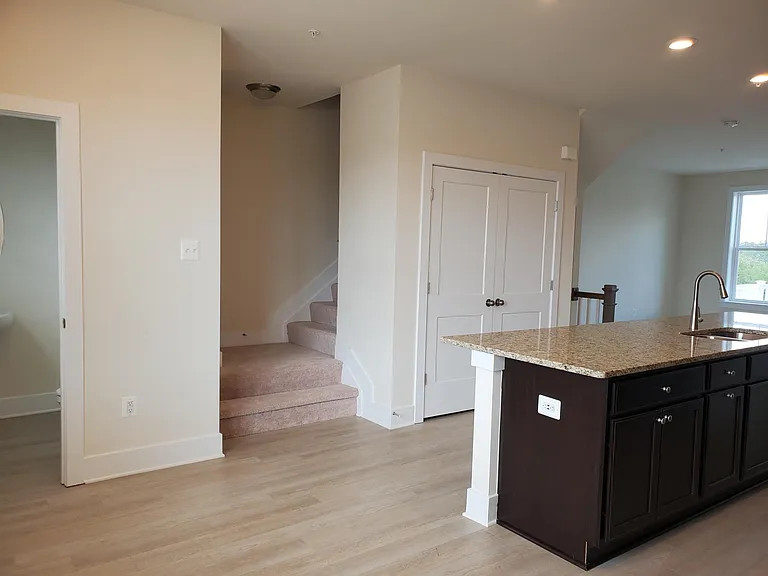 11145 Reisterstown Rd — Photo 16