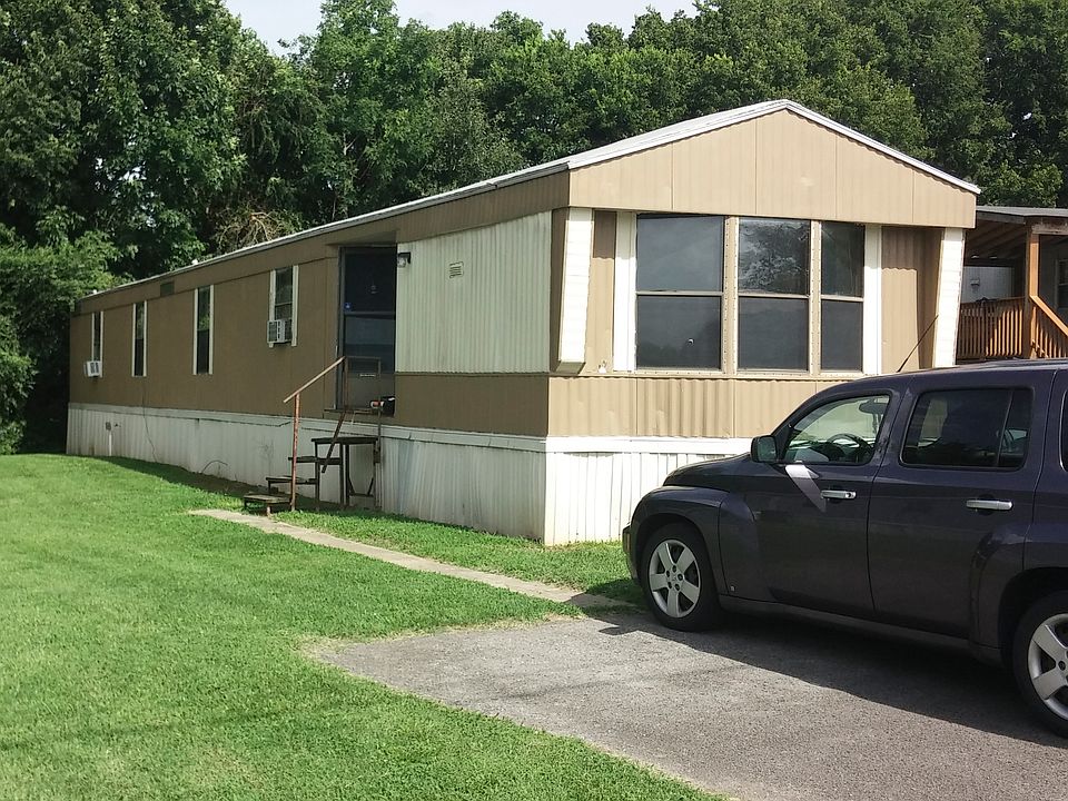 1st image of 442 E Camp Trl