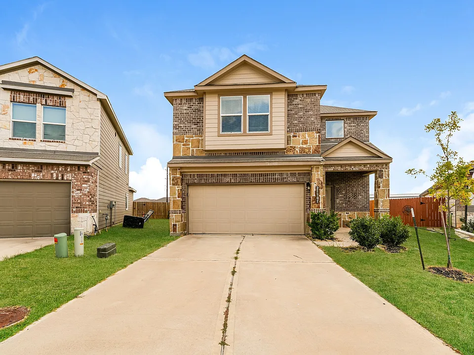 21307 Cypress Conifer Dr
