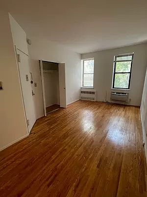 1st image of 303 E 89th St APT 3D