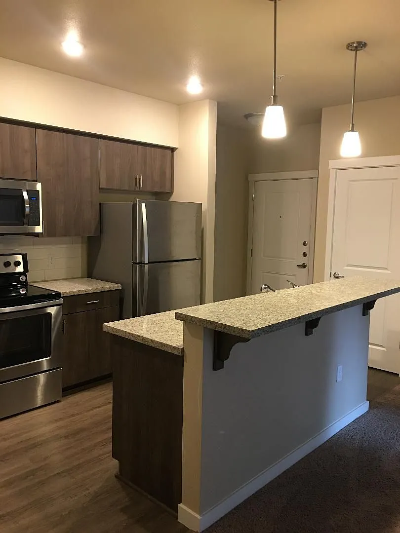 Amazing 1 bedroom with upscale interiors! — Photo 1
