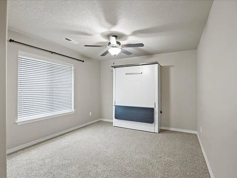 1080 N Montana St — Photo 4
