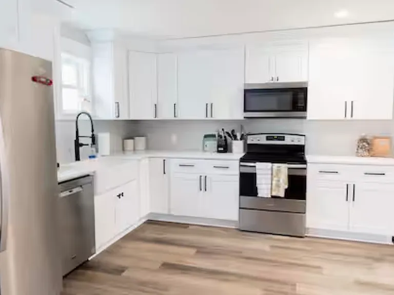 167 Foothills Dr — Photo 3