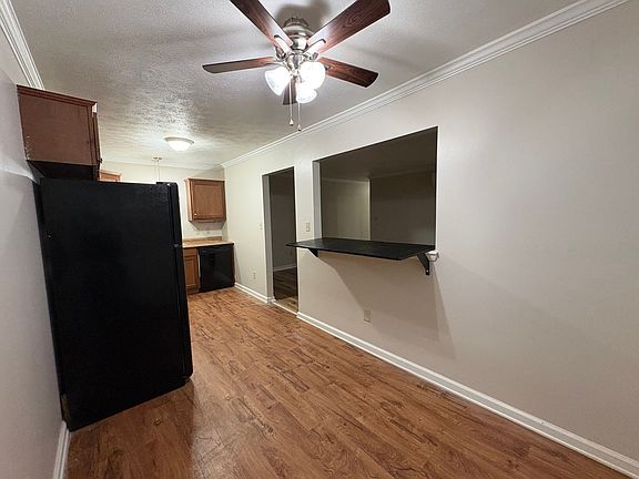 4th image of 1000 State Ave APT 5