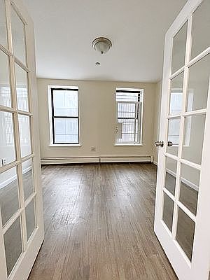 1st image of 449 W 125th St Penthouse A