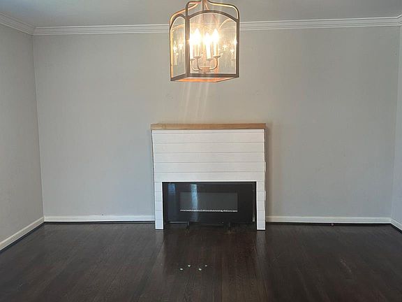 4th image of 11410 Ashcroft Dr