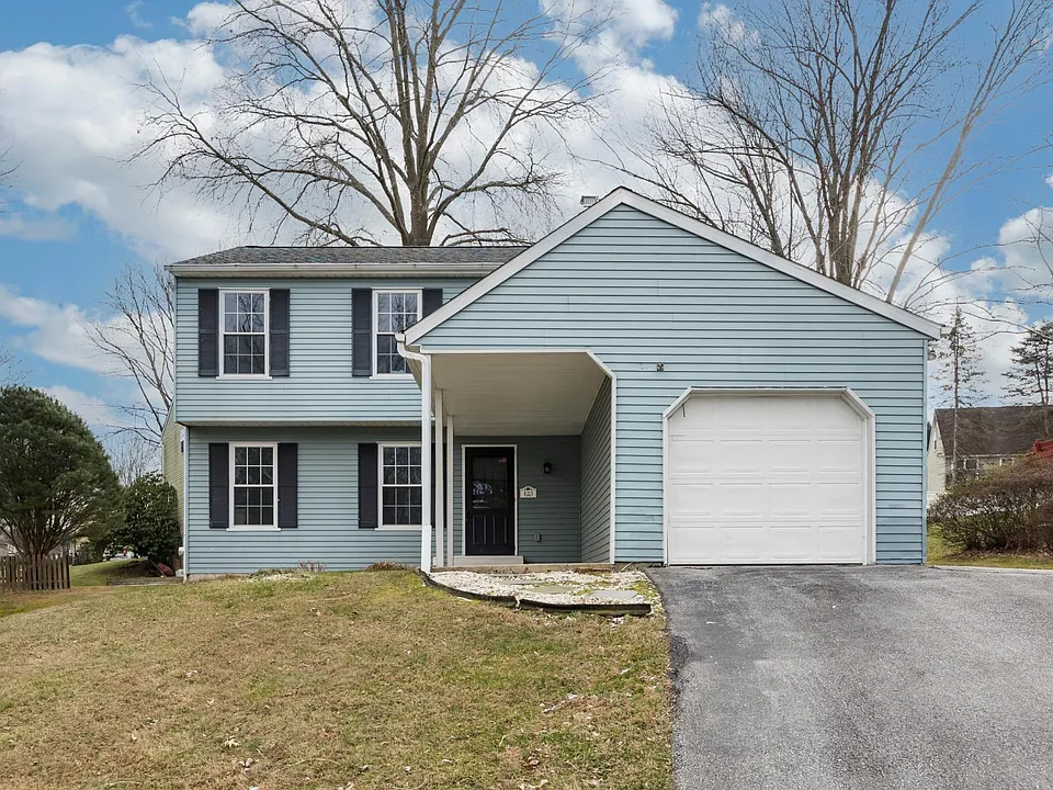 123 Lambeth Ct
