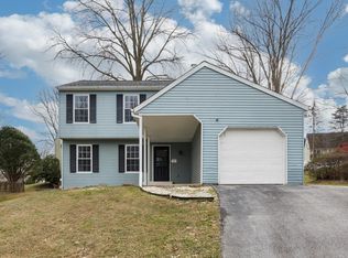 123 Lambeth Ct, Downingtown, PA 19335