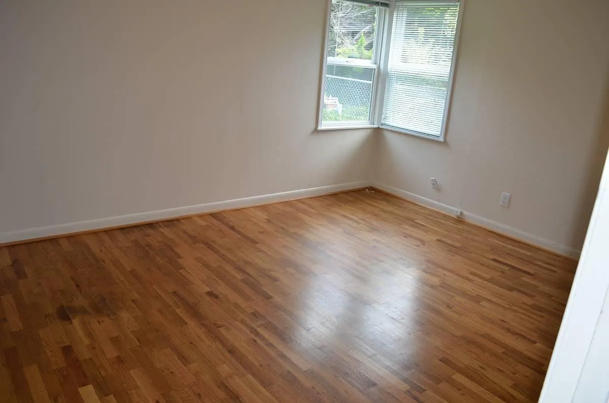 3 bed, 1650 sqft, $4,375 — Photo 3