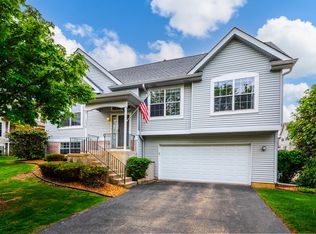 17436 Teton Cir, Lockport, IL 60441