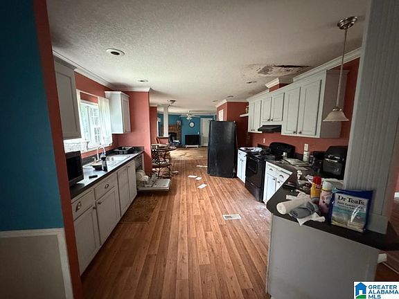 4th image of 33 Wildwood Dr