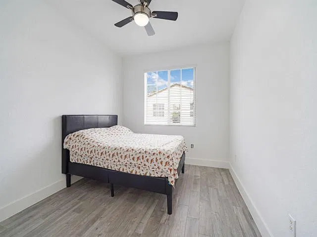 3 bed, 2.5 bath, $3,900 — Photo 3
