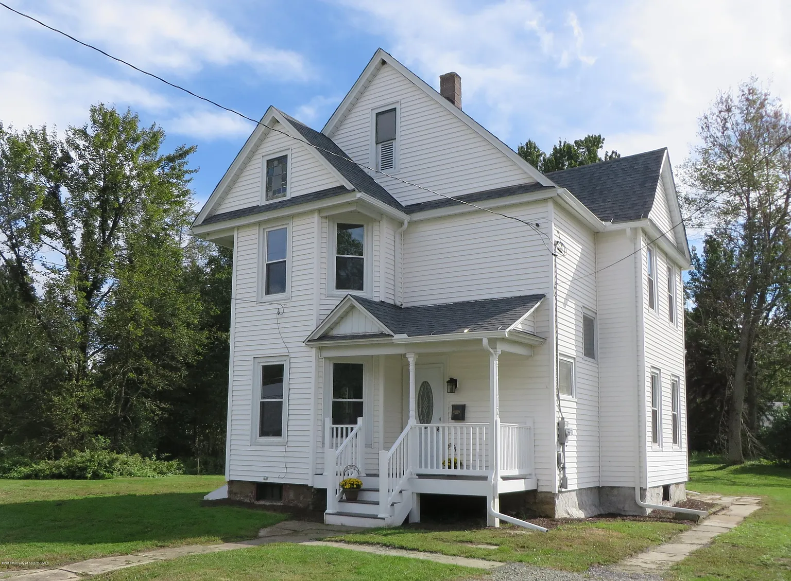 114 Cemetery Rd photo 1