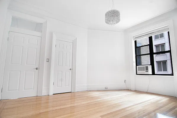 Rented by WAM Partners - William Moses Co. | media 41