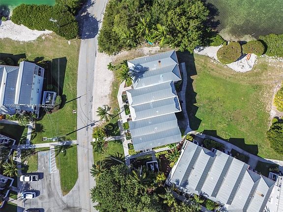 2nd image of 5101 Sunset Village Dr