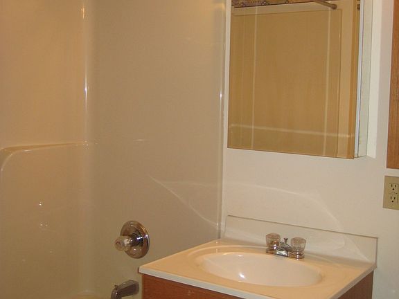 Full bath