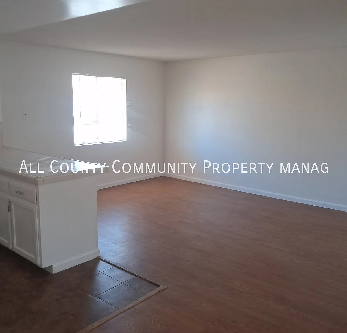 2 Bedroom 1 Bathroom Apartment for Rent in Yucca Valley! — Photo 4
