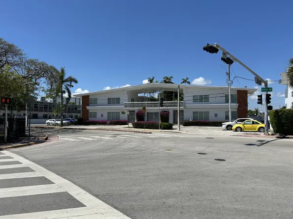 8080 Tatum Waterway Dr, Miami Beach, FL 33141