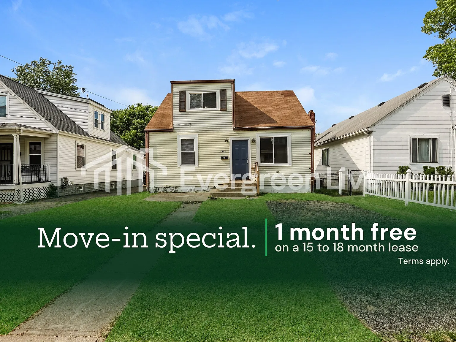 3 bed, 1.0 bath, 1523 sqft, $1,395 — Photo 1