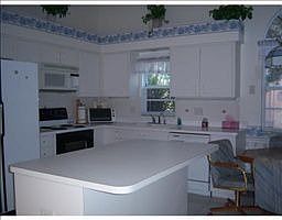 4th image of 3816 Muirfield Ct