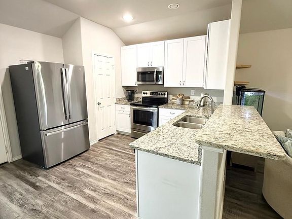 5th image of 21023 Twining Rose Ln