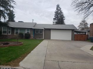 206 W Sandra Ave, Tulare, CA