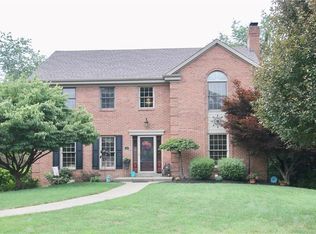 212 Meadowgrove Cir, Carnegie, PA 15106