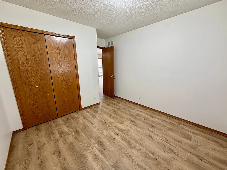 2315 N Brandon Cir — Photo 10
