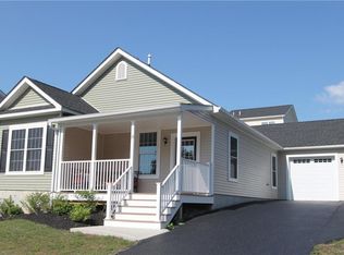 33 Vista Dr, Lloyd, NY 12528