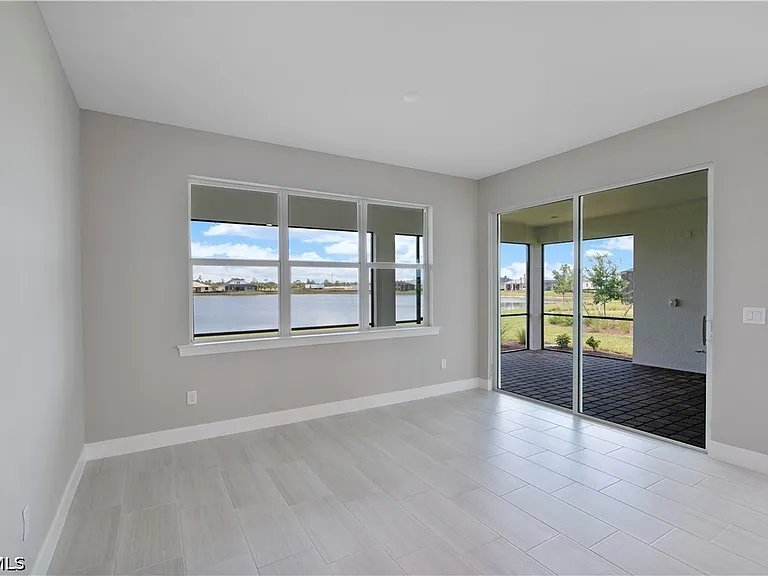16056 Shoreline Dr — Photo 14