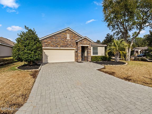 2nd image of 28 RIACHUELO Lane