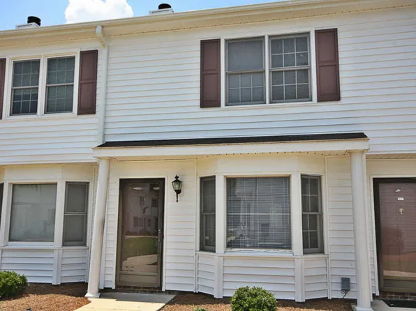 3262 E2 Landmark St, Greenville, NC 27834