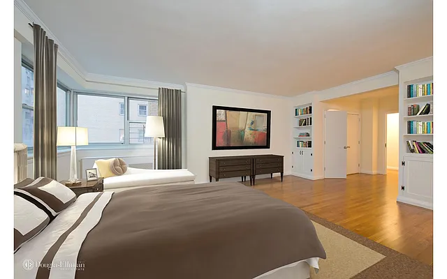 Rented by Douglas Elliman | media 5