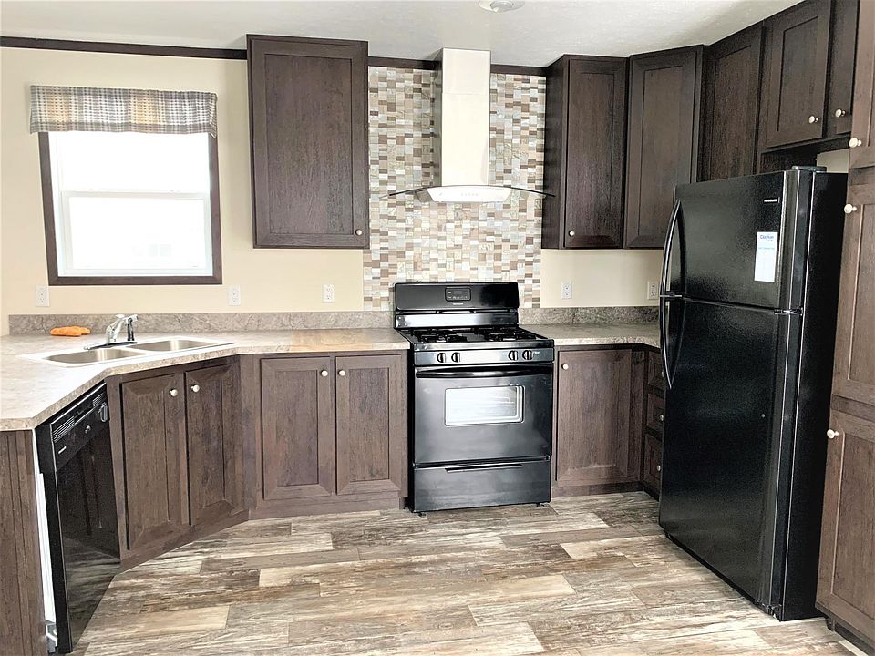 2nd image of 6575 Kentwood Dr