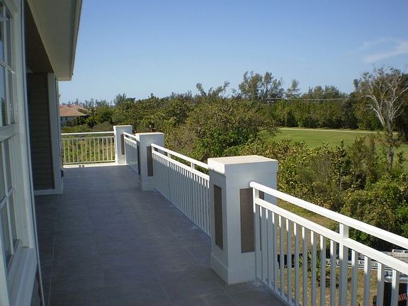 4th image of 1320 Eagle Run Dr