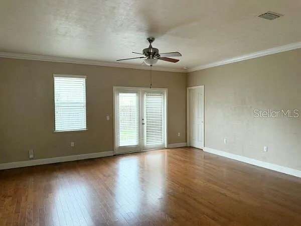 8992 SW 79th Ave — Photo 4