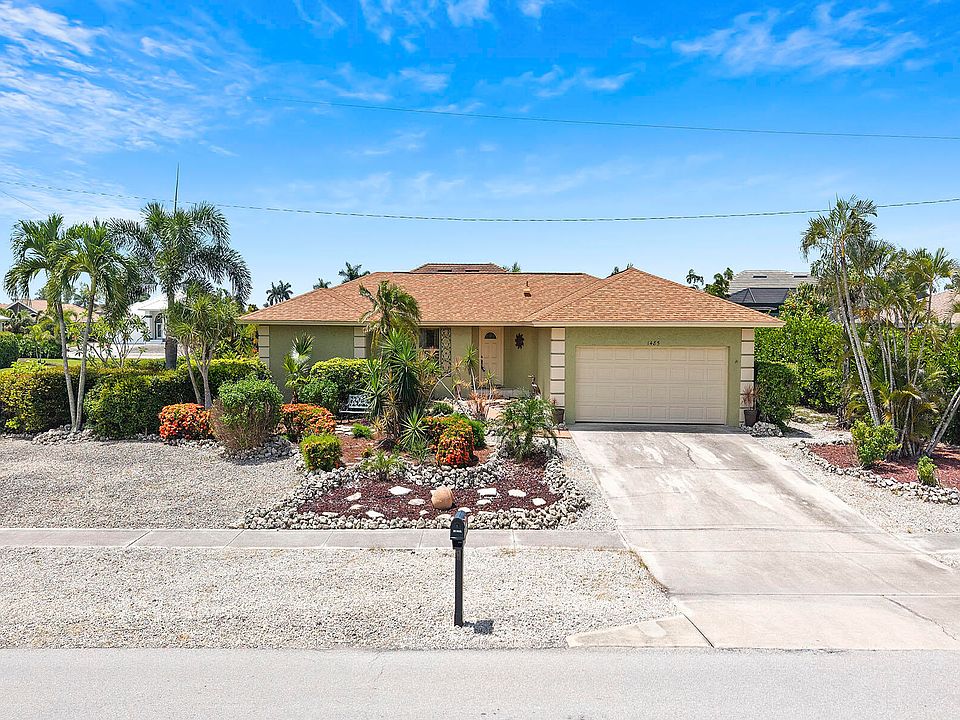 1st image of 1485 Honeysuckle Ave
